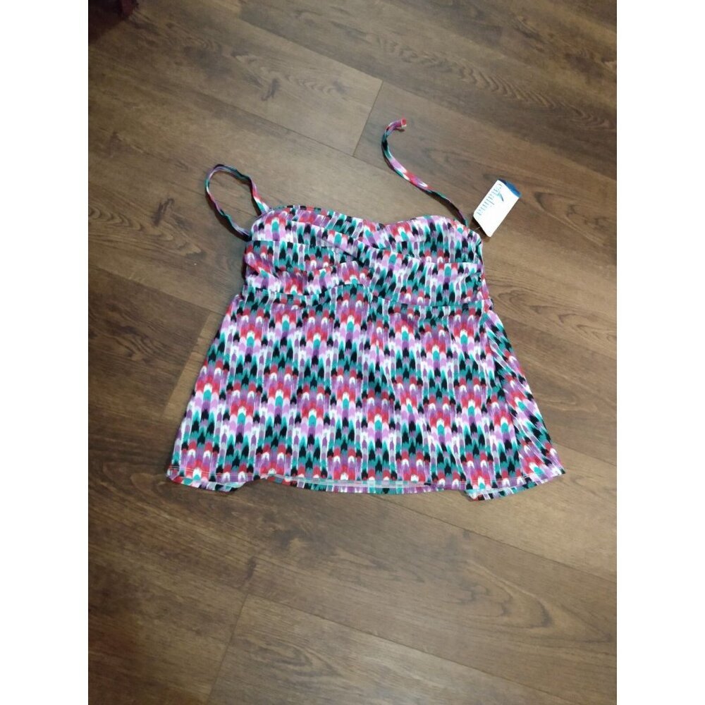 NWT Catalina Swimsuit Top Tankini Womens 2X 18W - 20W Swimwear Beach